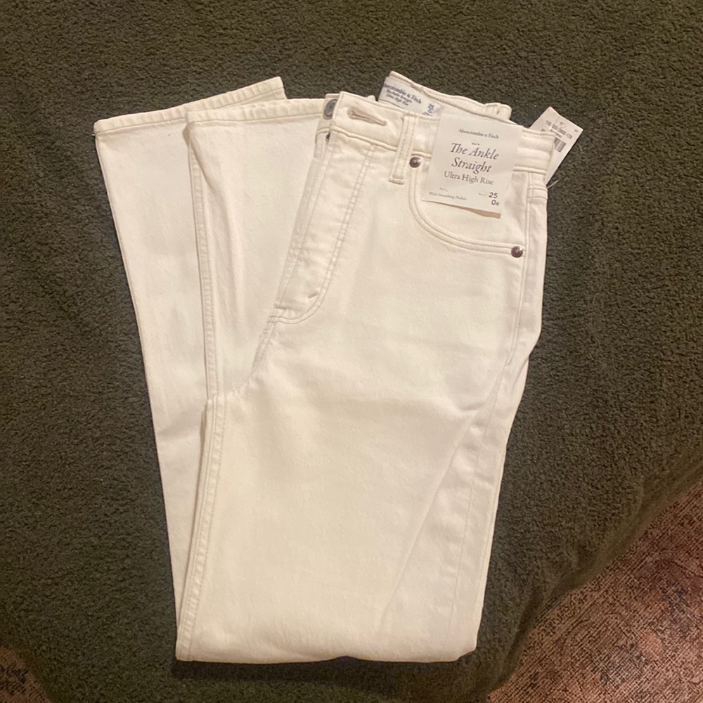Abercrombie Cream jeans